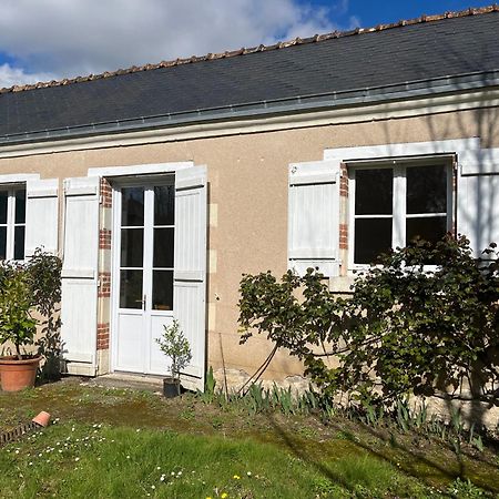 Villa Chez Gilles Et Anne Onzain Exterior foto